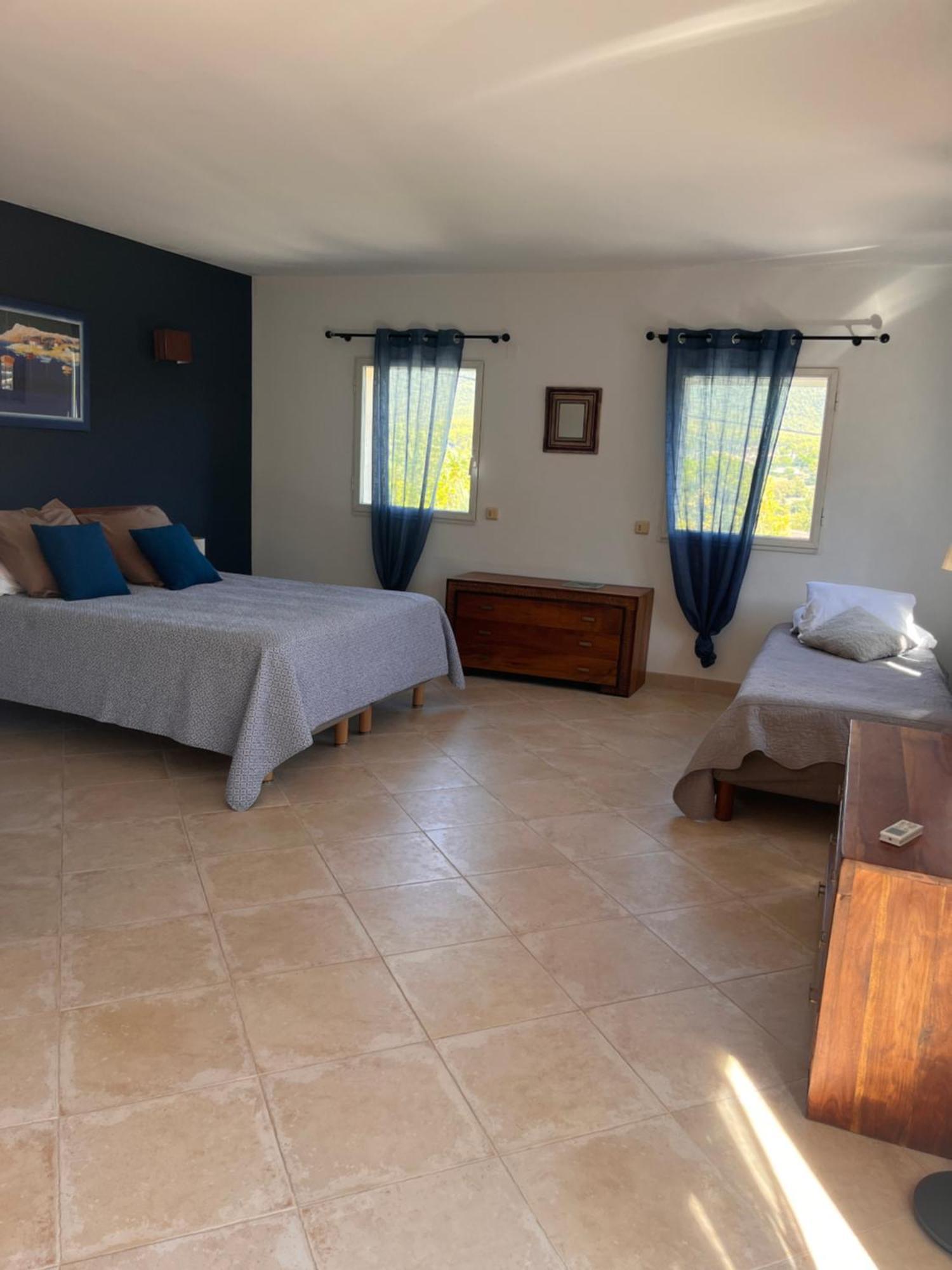 Domaine De La Font Des Peres - Teritoria Hotell Le Beausset Exteriör bild