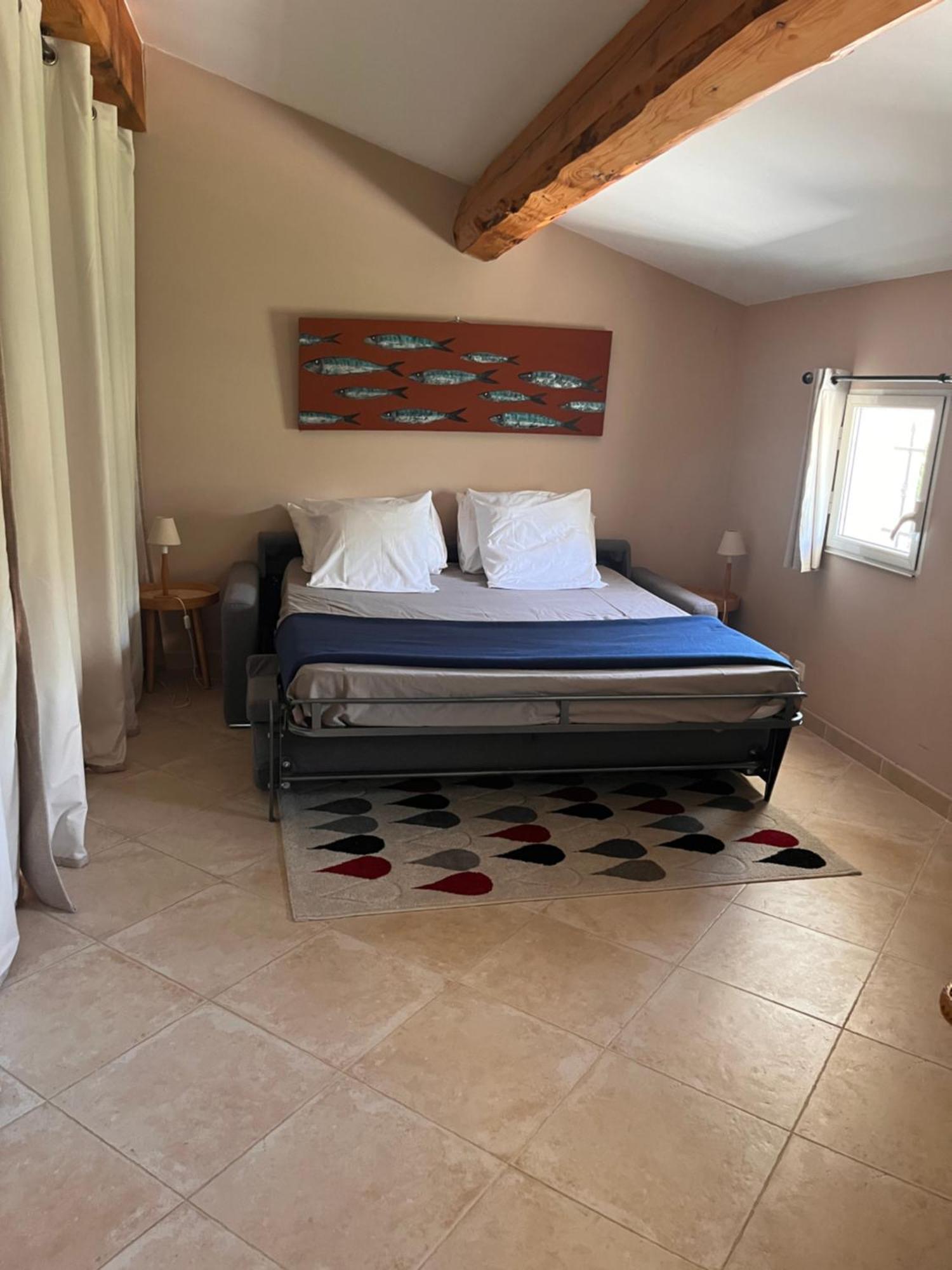 Domaine De La Font Des Peres - Teritoria Hotell Le Beausset Exteriör bild